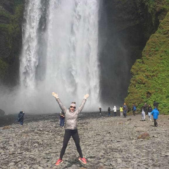 Meet your Posher, Deb - Picture 1 of 1